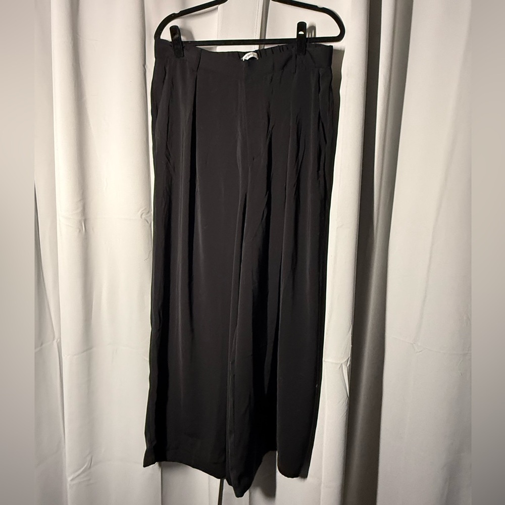NWT Elegant Black Wide Leg Pants - Picture 5 of 5